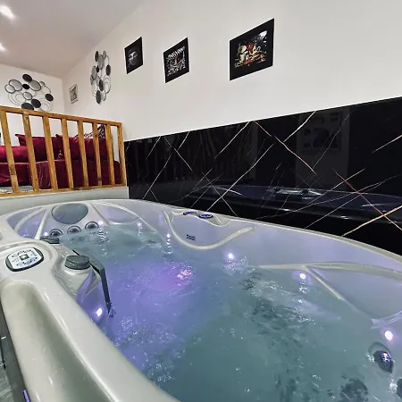 Appartement La Détente Marocaine Jacuzzi Et Terrasse *