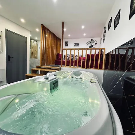 La Détente Marocaine Jacuzzi Et Terrasse Reims