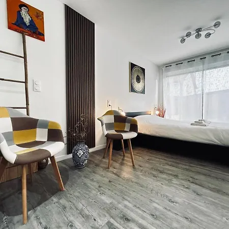 Appartement La Détente Marocaine Jacuzzi Et Terrasse Reims