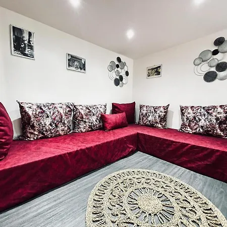 La Detente Marocaine Jacuzzi Et Terrasse Apartment Reims